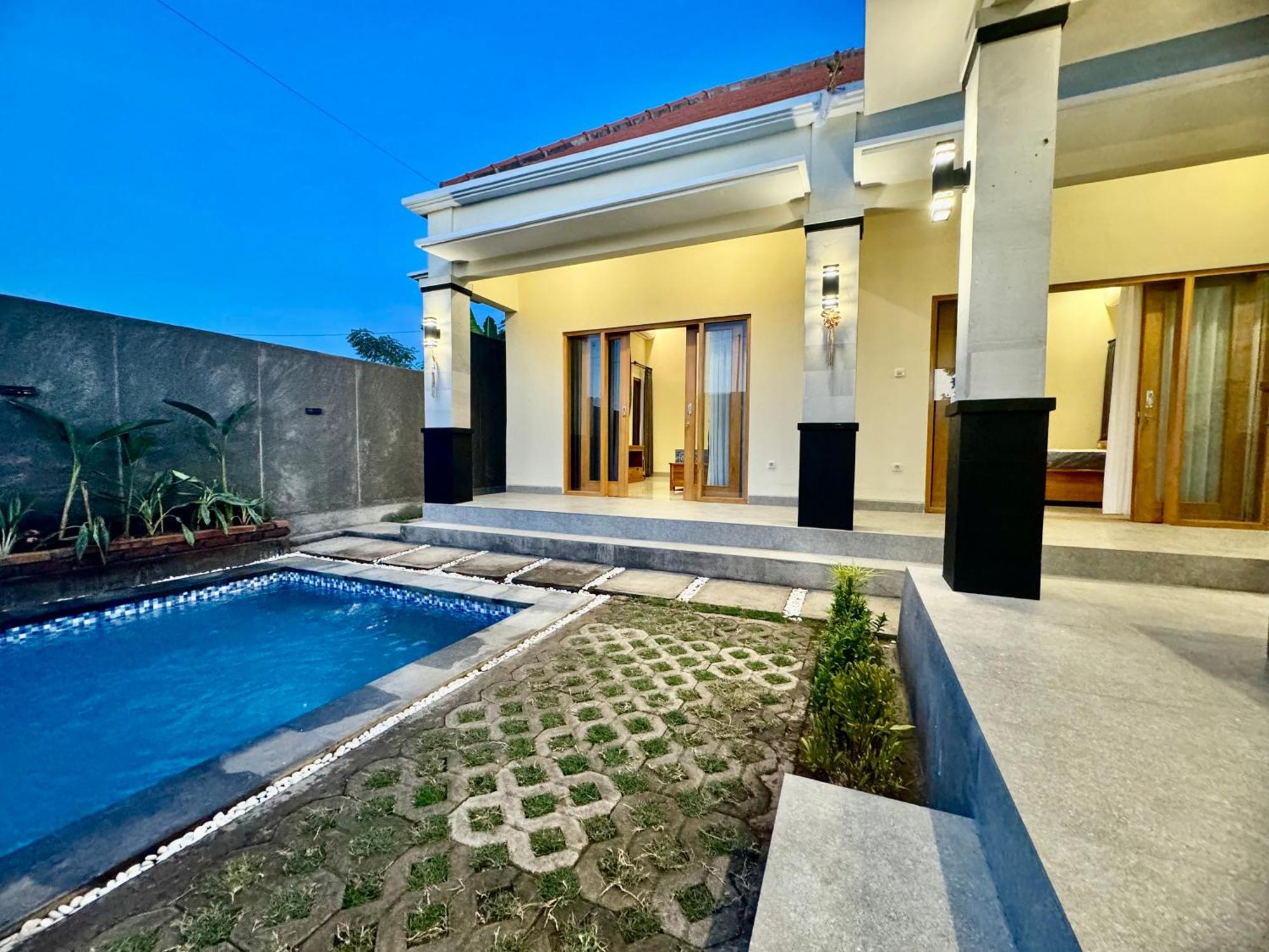 Bsa Villa Lovina  Exterior photo